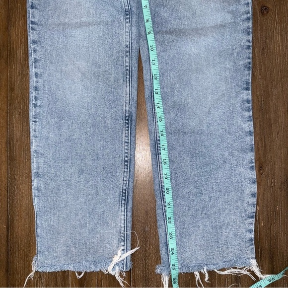 Vintage Calvin Klein Jeans Women’s 26 High Rise Straight Ankle Crop - Picture 5 of 10